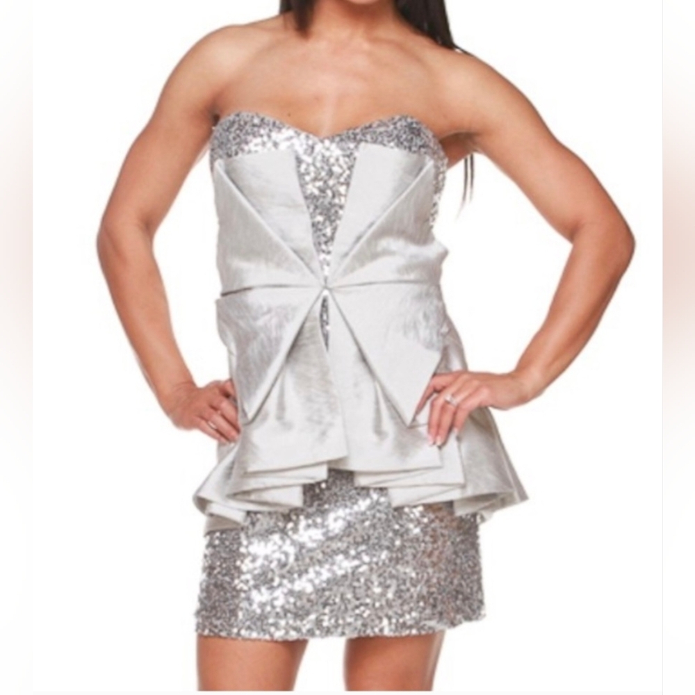 Badgley Mischka Mark & James Mini Dress Silver Sequin Peplum Strapless Size 6